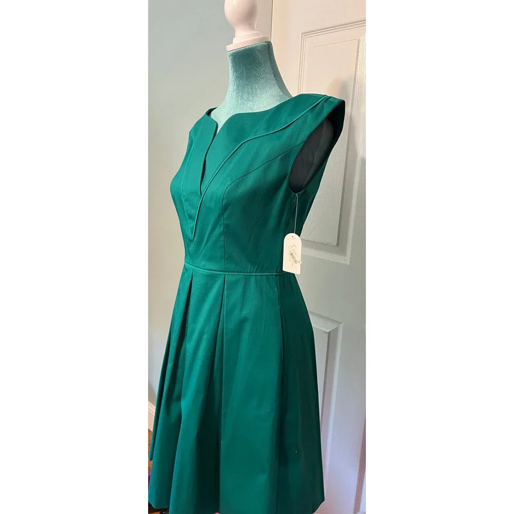 Dress by Jessica Simpson - Picture 2 of 4